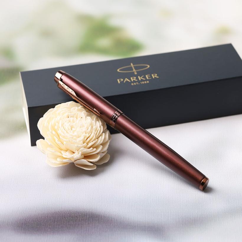 Parker IM Monochrome Burgundy